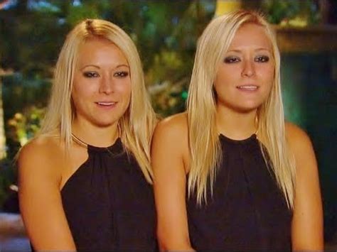 twins xxx|Twinsisters Porn Videos .